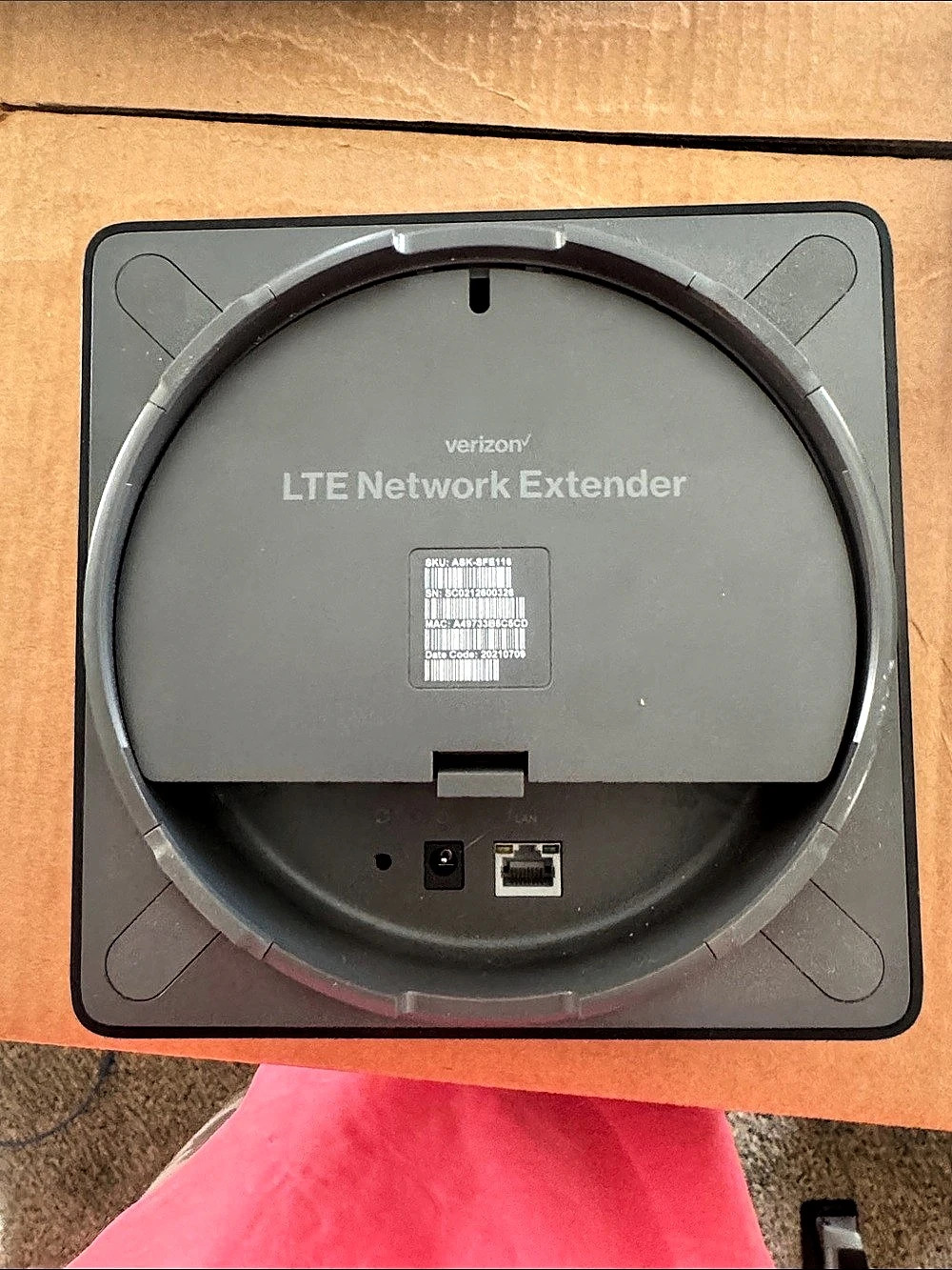 Verizon LTE Network Extender Black Network Extender